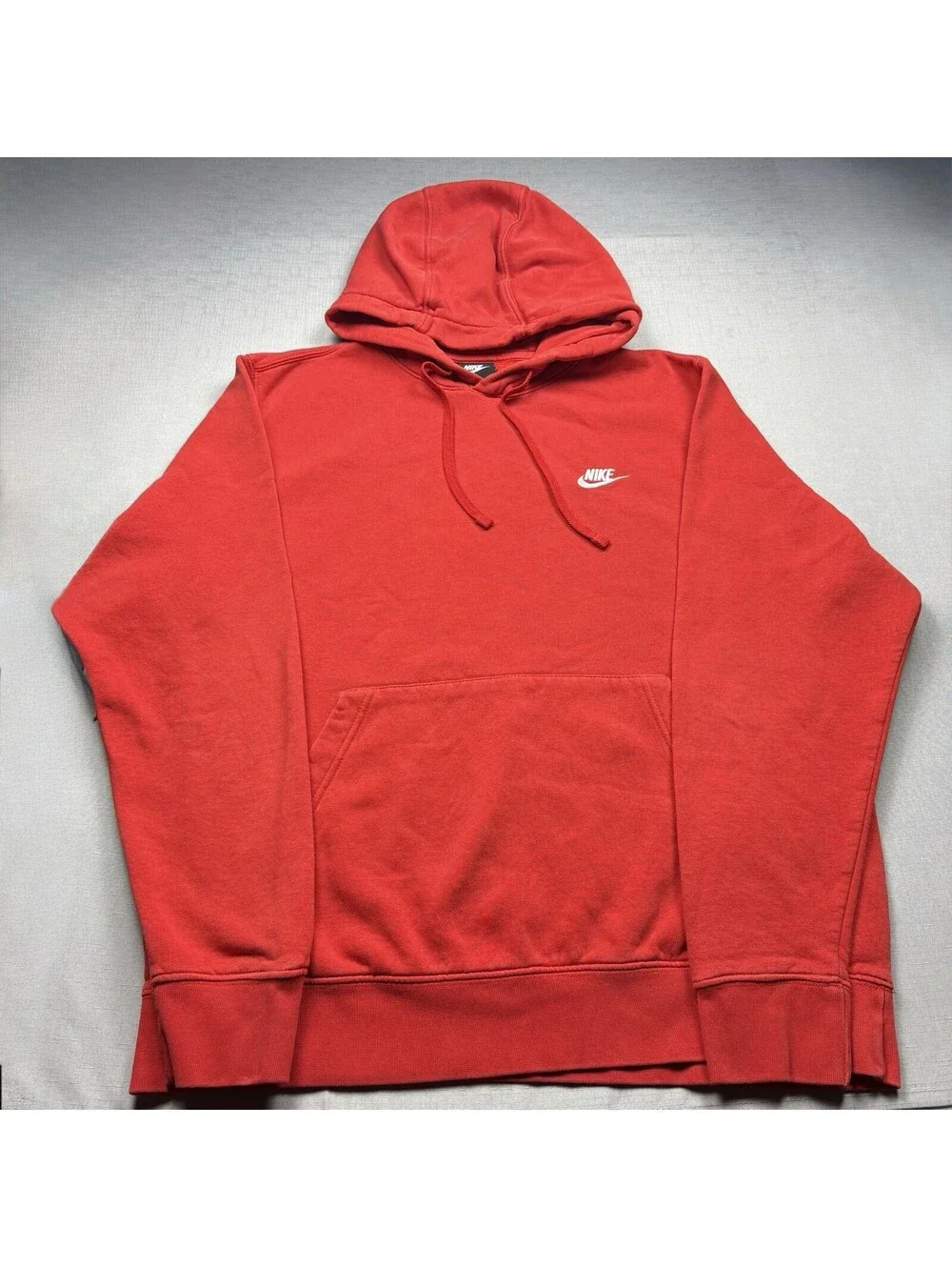 Nike Hoodie Mens Small Red Sportswear Club Fleece Pullover Sweatshirt Drawstring